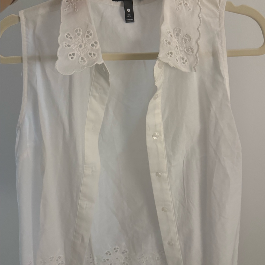 Aqua White Sleeveless Button Down With Eyelet Collar
